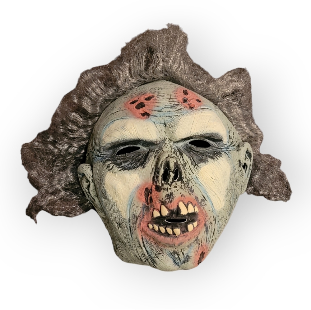 NWOT Zombie Halloween adult mask